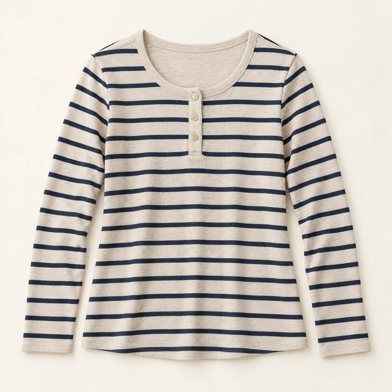 Manon Henley Top, Oatmeal / Navy, Three-button Henley
